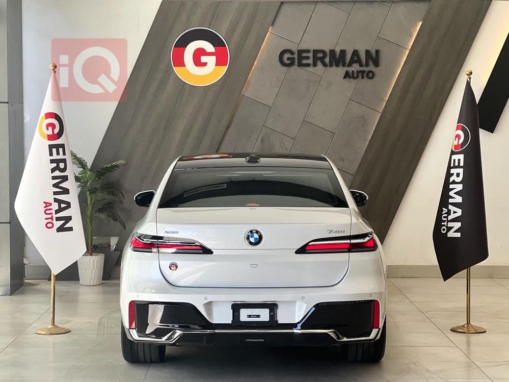 BMW 7-Series